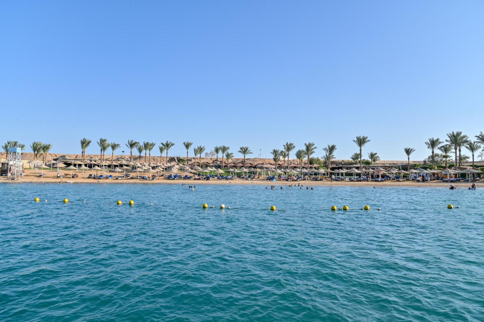 Xperience Golden Sandy Resort 4*
